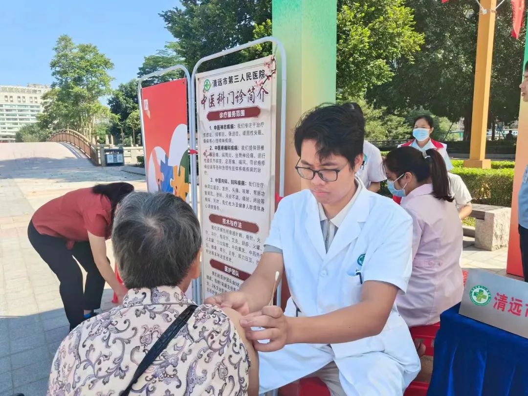 世界精神衛(wèi)生日｜清遠(yuǎn)市開展第33個世界精神衛(wèi)生日宣傳活動